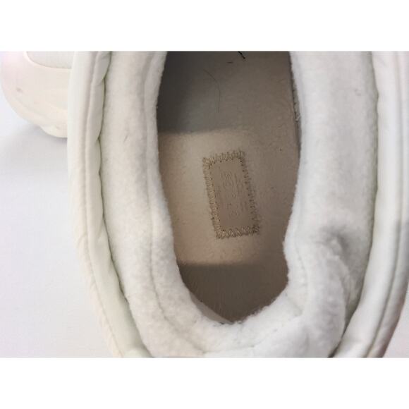 Crocs Overpuff Shorty Slip-On Shoes Men\'s 7 Women\'s 9 White Insulated #W4643 main image 7